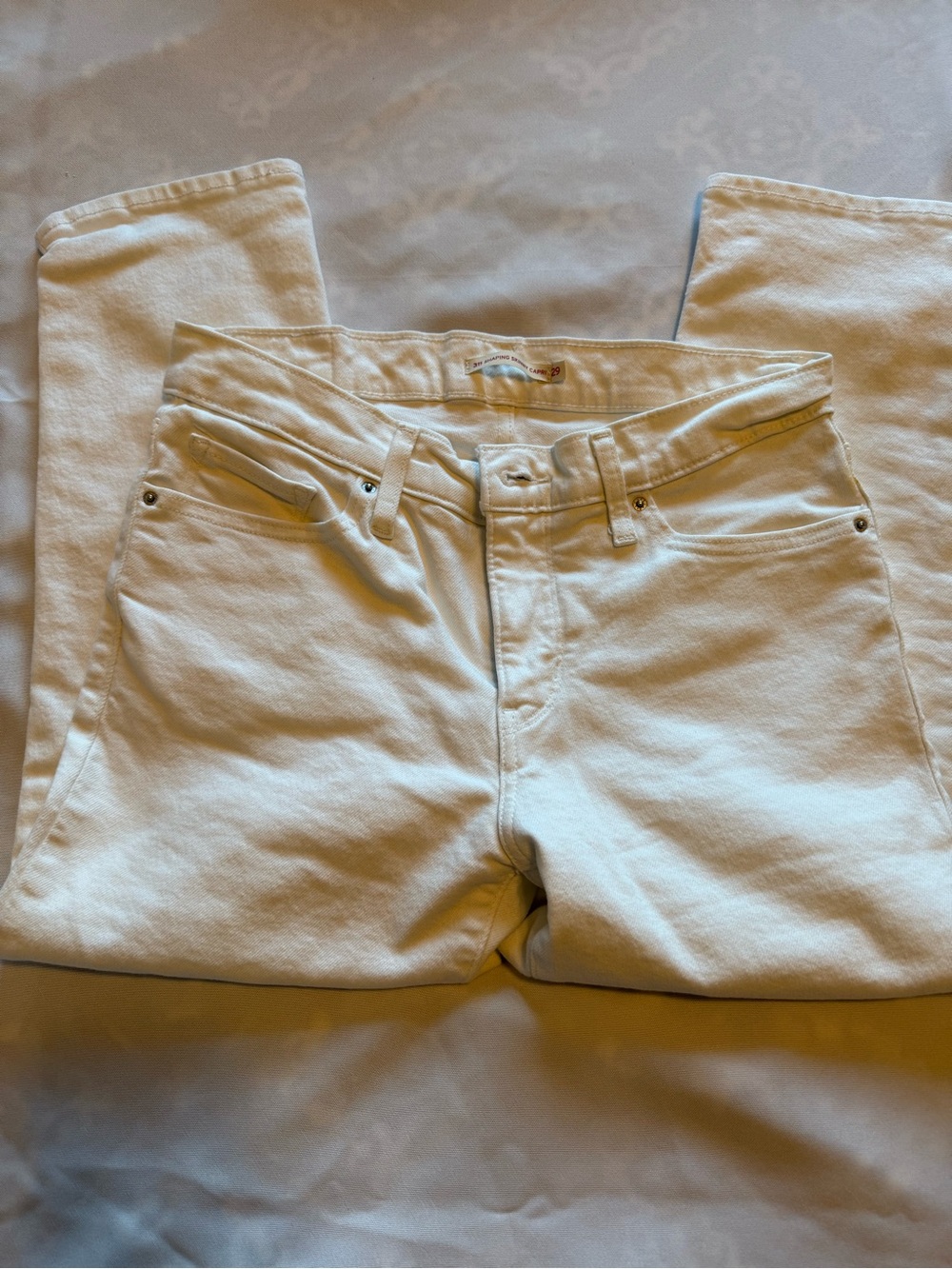 Levi’s 311 Shaping Skinny Capri White Jeans W29 Stretch
